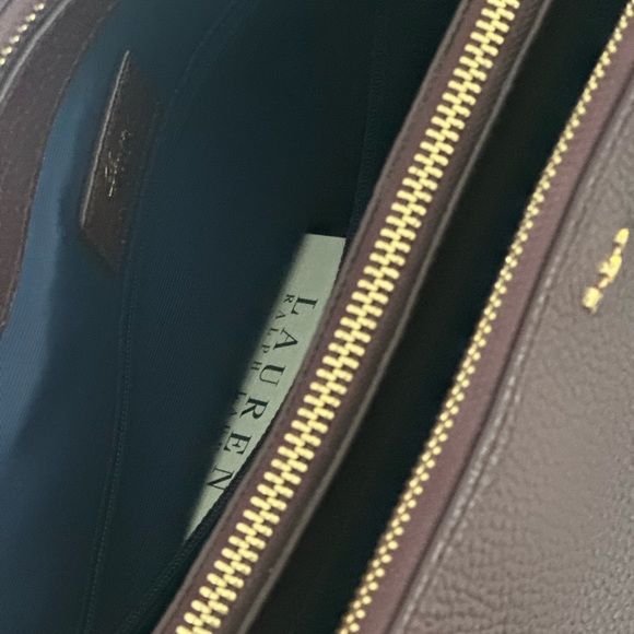 Ralph Lauren pebble leather burgundy bag with gold accents dust bag and tag - Picture 5 of 7